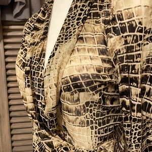 Karen Kane blouse semi sheer size large